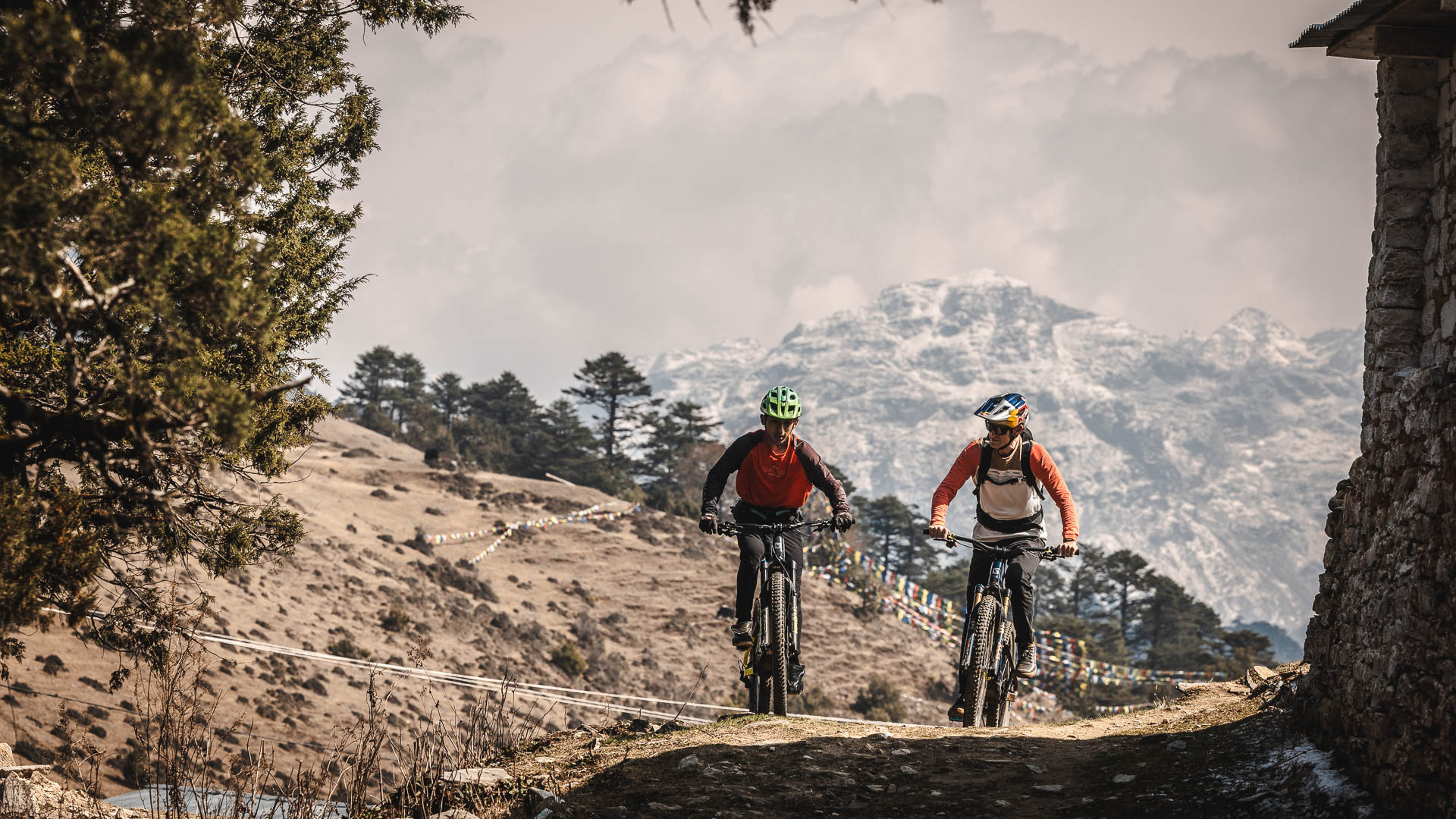 Mountainbike-Abenteuer im Himalaya