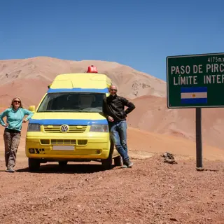 Argentinien & Chile mit Ambulanzfahrzeug