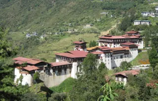 Sich vom Trongsa Dzong beeindrucken lassen