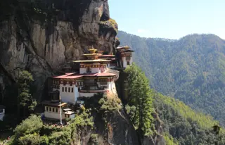 Wanderung zum heiligen Kloster «Tigernest»